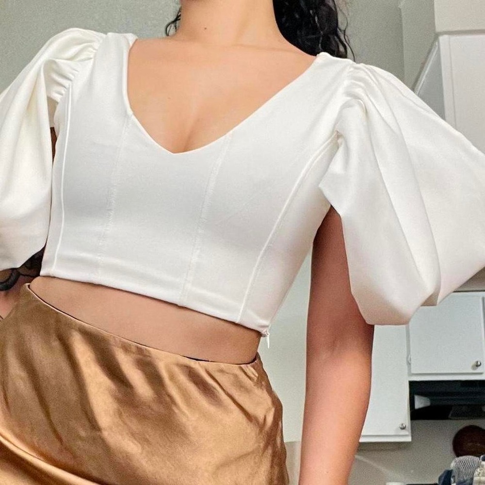 Zara White Puff Sleeve Crop Top